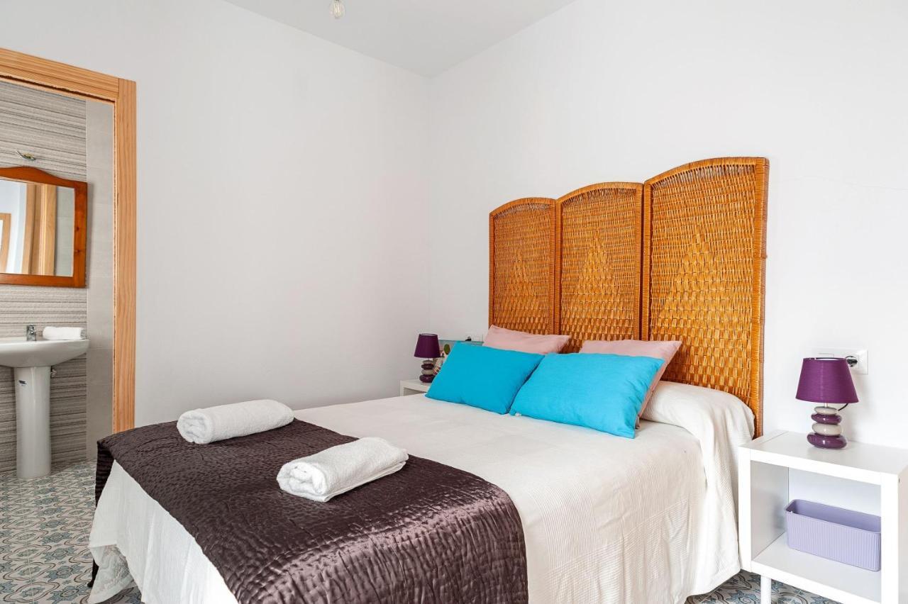 Apartamento Lola - Sólo Familias Conil De La Frontera Exterior foto